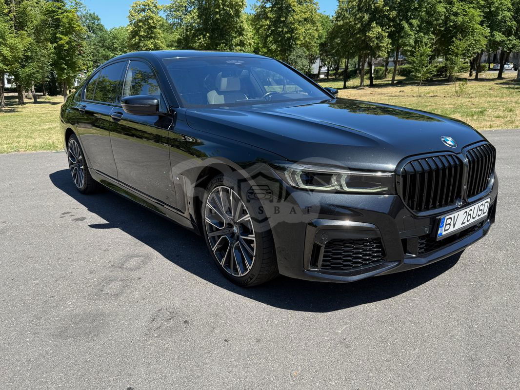 BMW 7 Series 750Li xDrive 2021