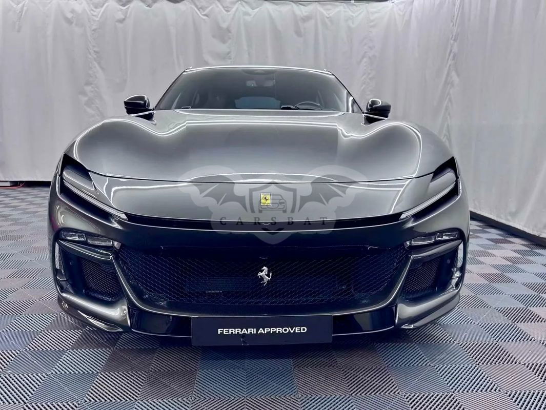 Ferrari Purosangue 2024