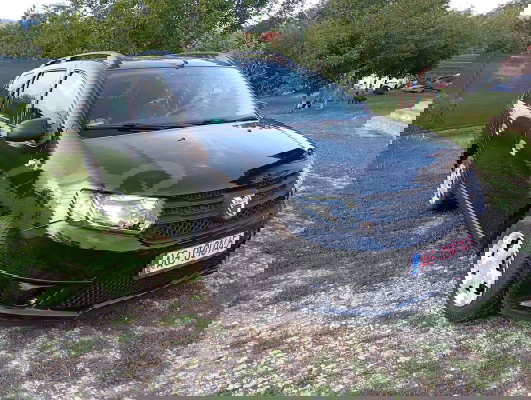 Dacia Logan II [2012 - 2020] MCV 1.2 16V 75 Laureate 2015