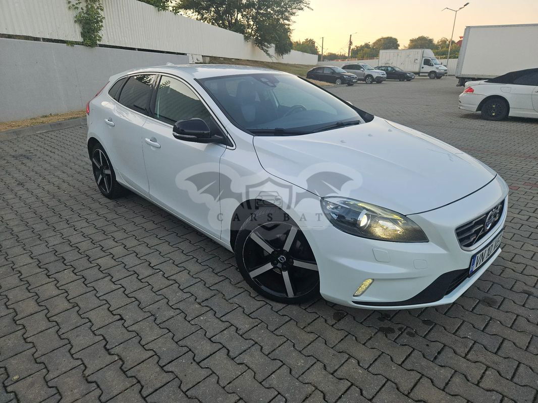 Volvo V40 II [2012 - Prezent] D2 RDesign 2015