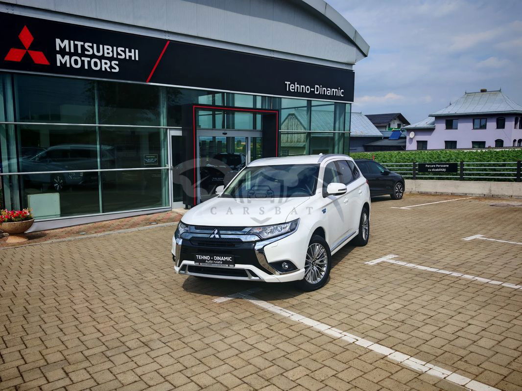 Mitsubishi Outlander PHEV 2.4 L 4X4 Intense 2020