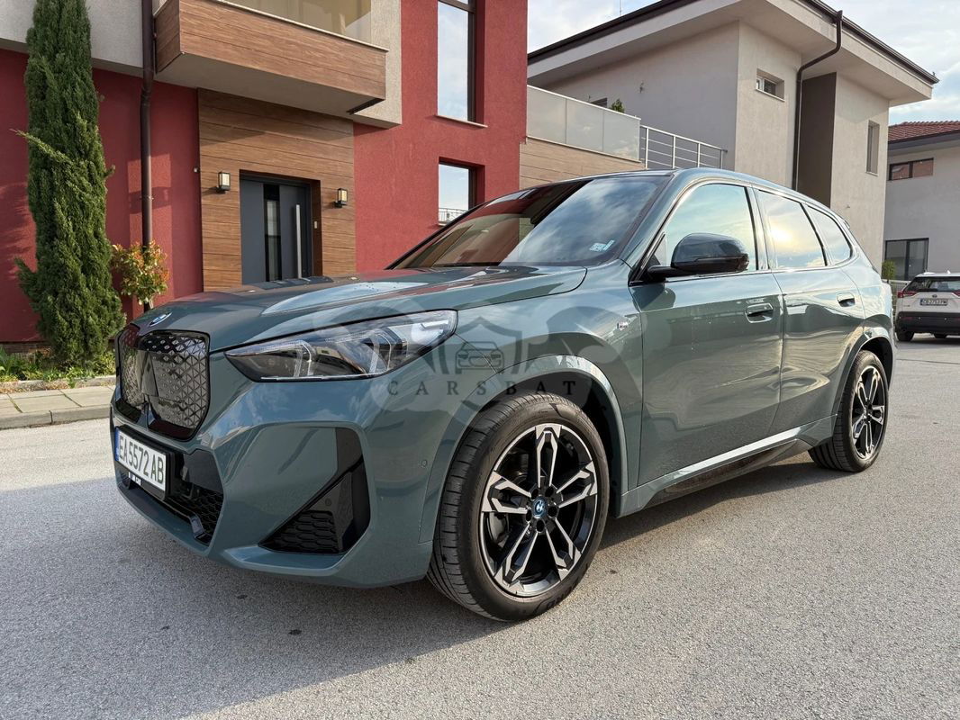 BMW iX1 eDrive20 2024