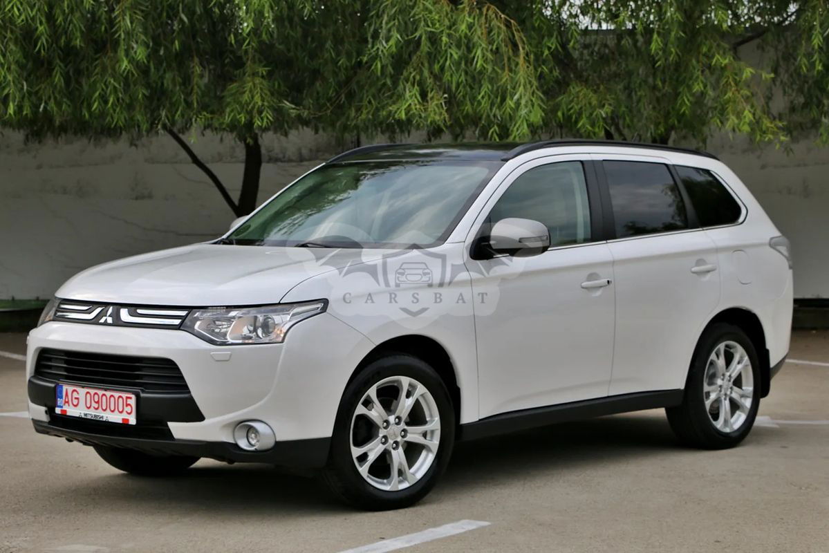 Mitsubishi Outlander III [2012 - 2021] 2.2 DI-D 4WD Automatik Diamant Edition 2014