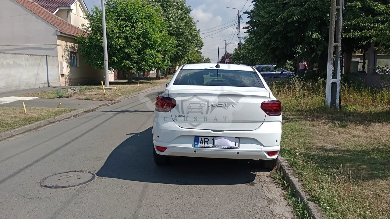 Dacia Logan III [2020 - Prezent] TCe 90 MT5 Expression 2023