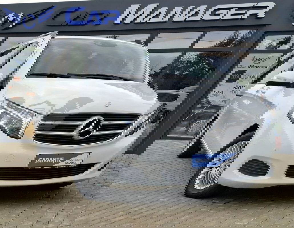 Mercedes-Benz V 220 (BlueTEC) d lang 7G-TRONIC 2015