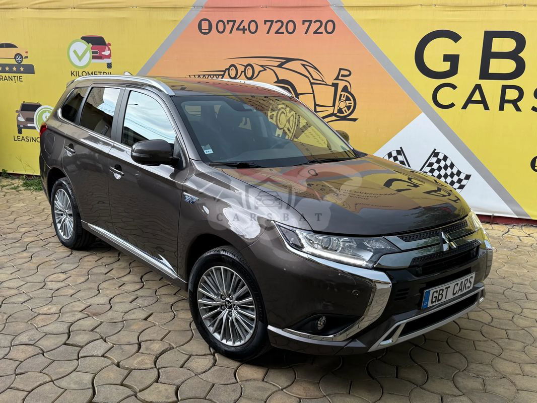 Mitsubishi Outlander III [2012 - 2021] 2.4 4WD Plug-In Hybrid 2019