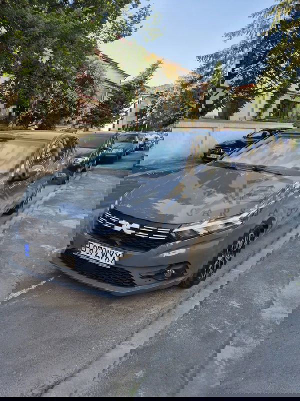 Dacia Logan 2024