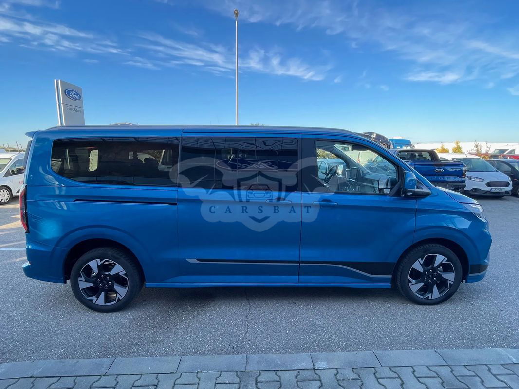 Ford Tourneo 2025