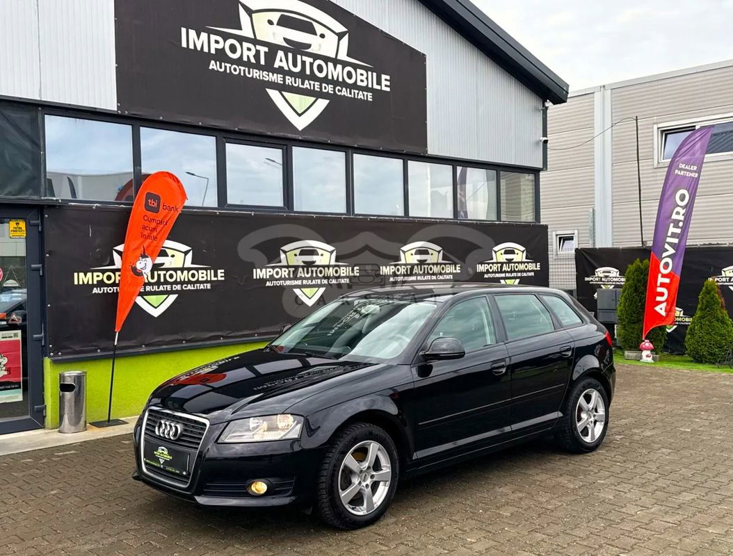 Audi A3 8P [2003 - 2013] Sportback 1.6 Ambiente 2009