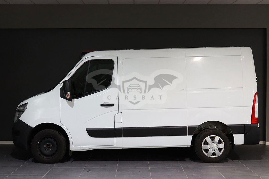 Nissan NT 2015