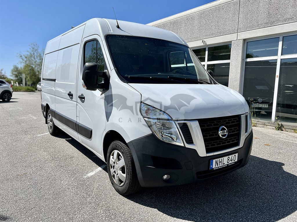 Nissan NV400 2018