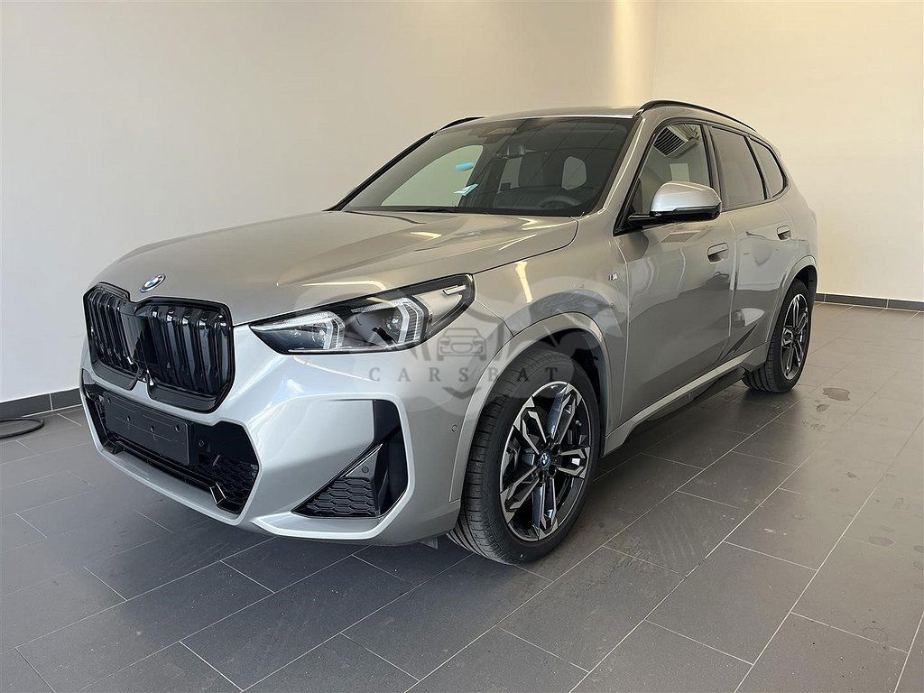 BMW iX1 2023
