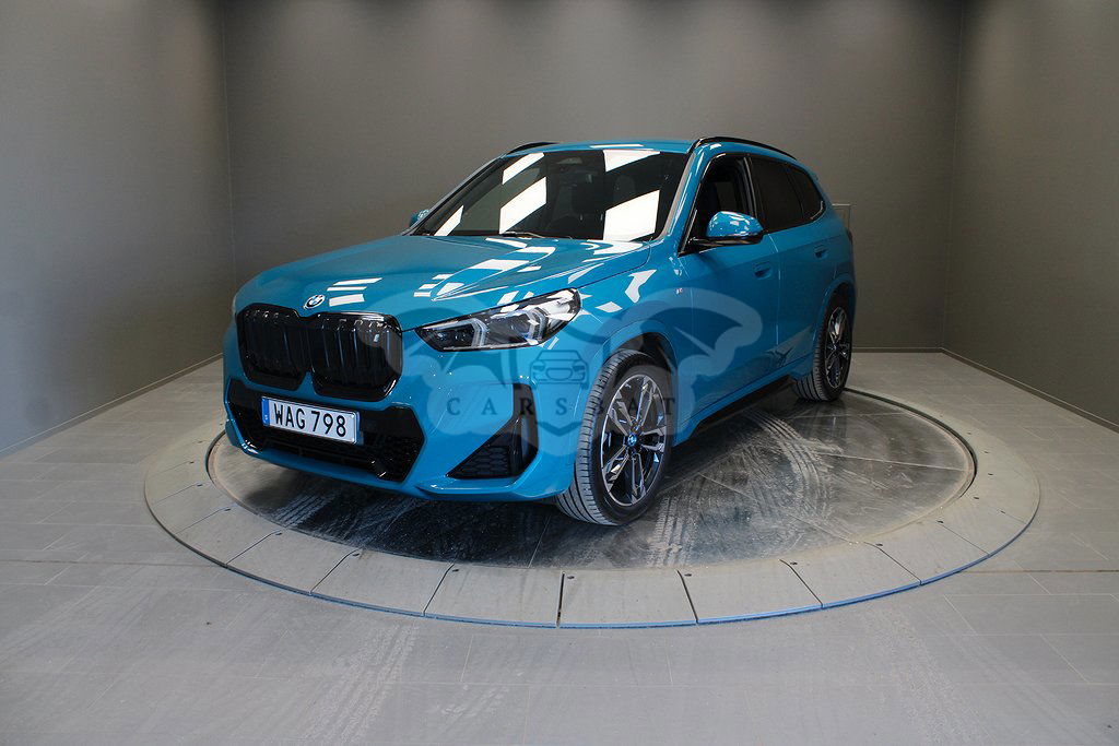 BMW iX1 2023