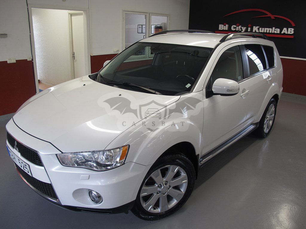 Mitsubishi Outlander 2011