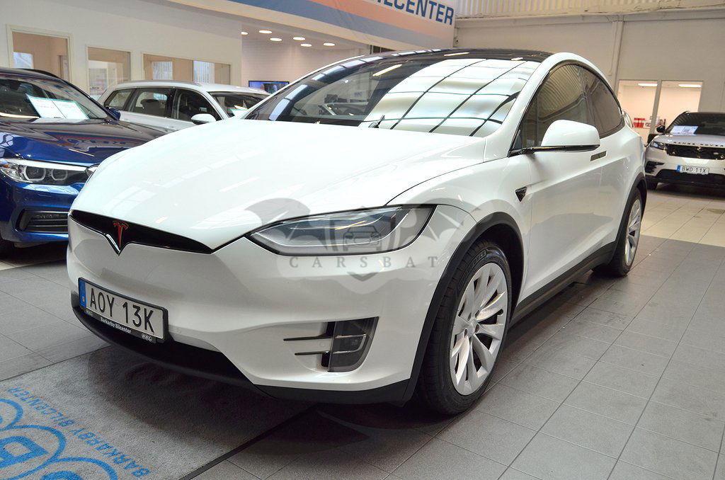 Tesla Model X 2019