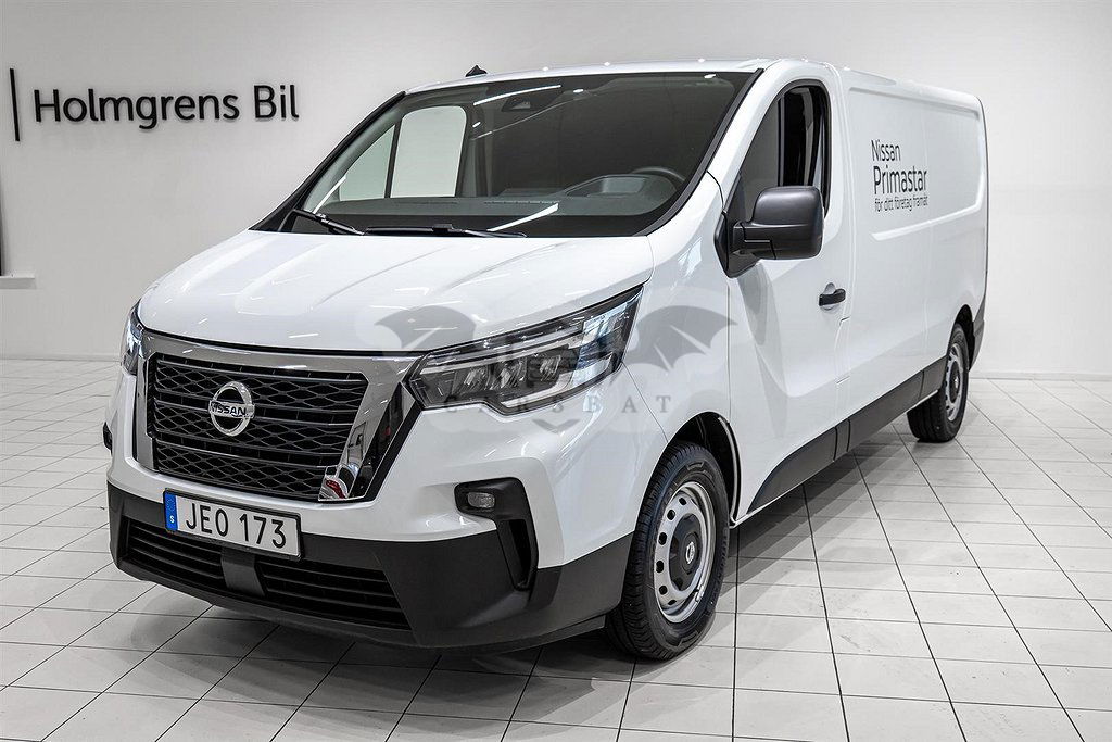 Nissan NT 2022