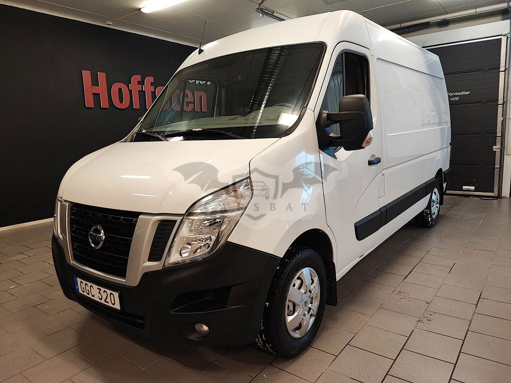 Nissan NV400 2016