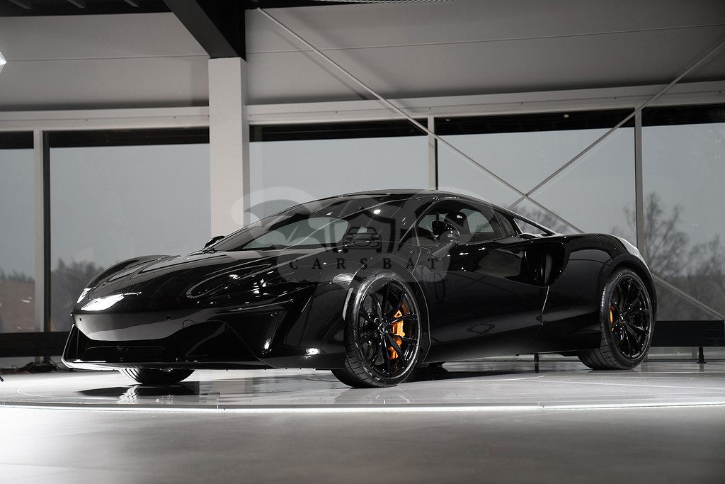 McLaren Artura 2023