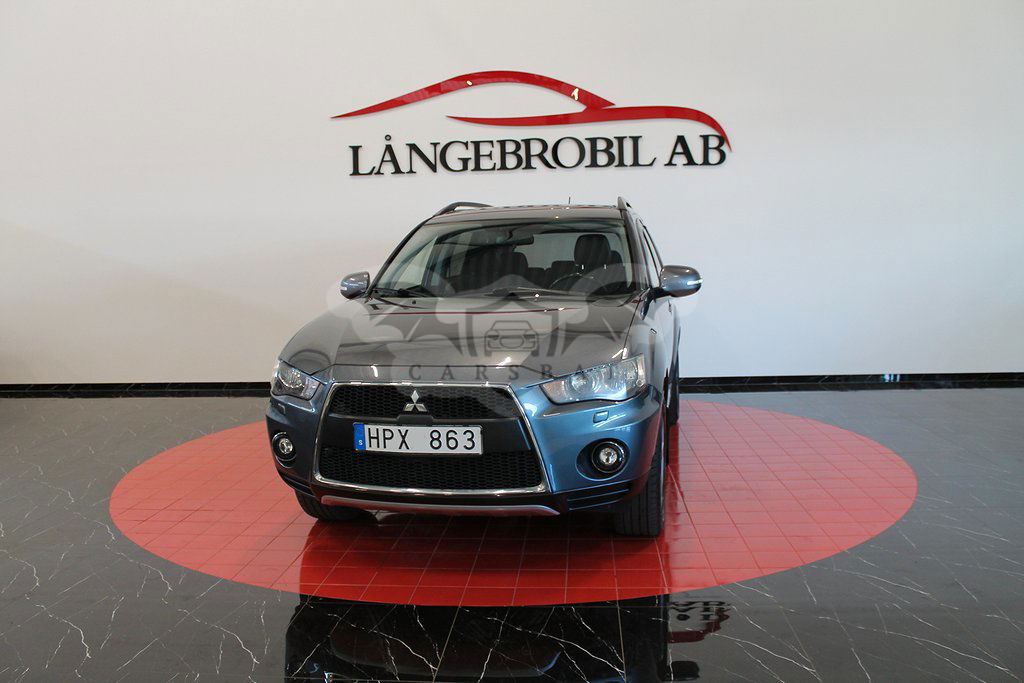 Mitsubishi Outlander 2011