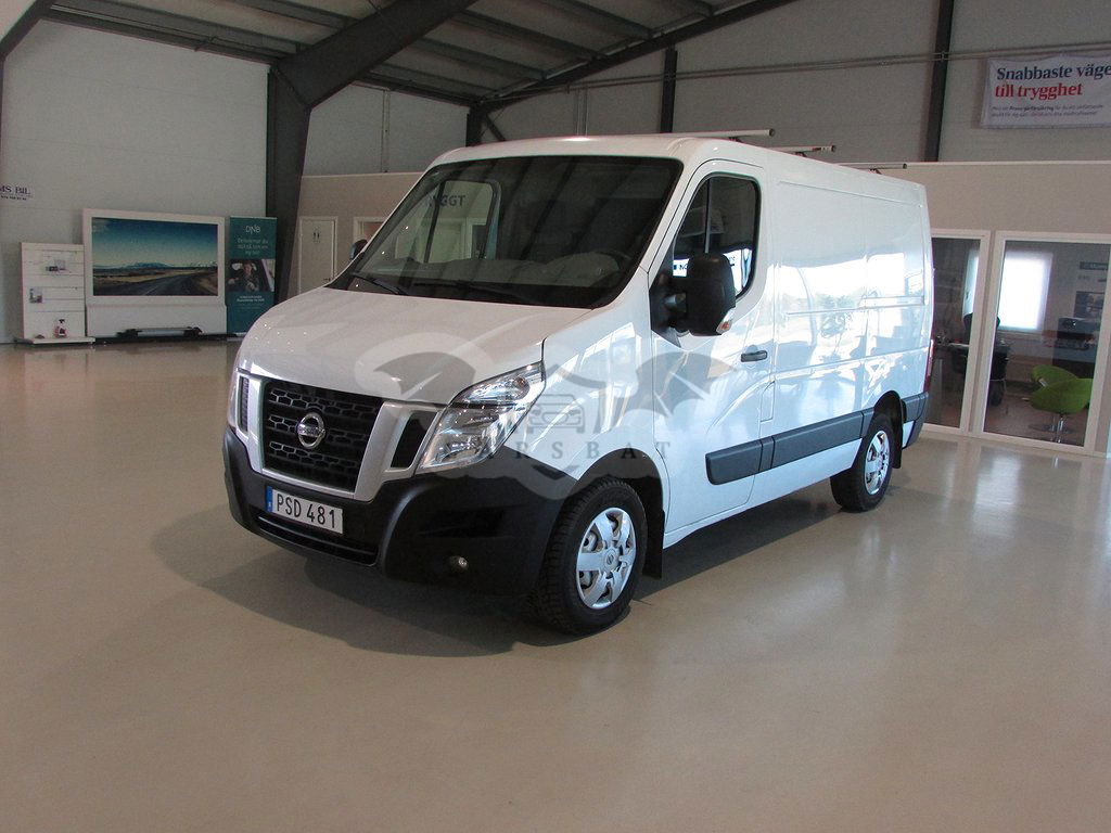 Nissan NV400 2016