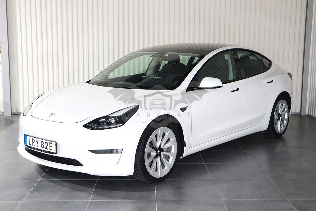 Tesla Model 3 2021