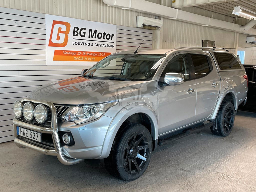 Mitsubishi L200 2015