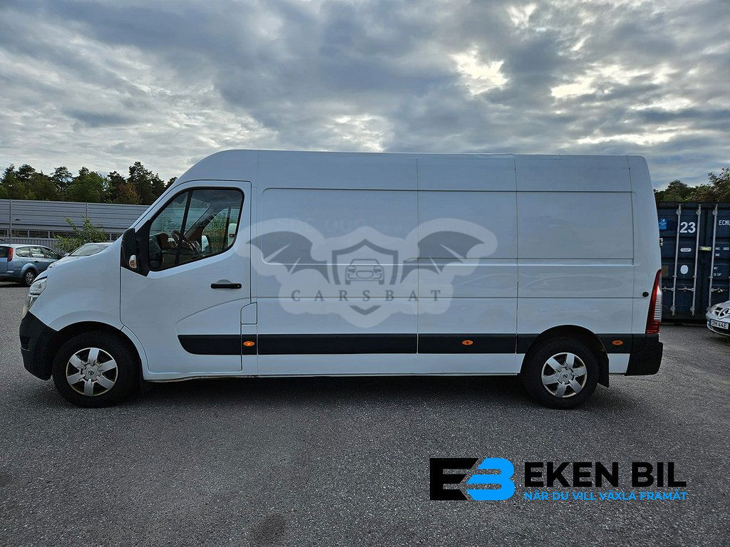 Nissan NV400 2019