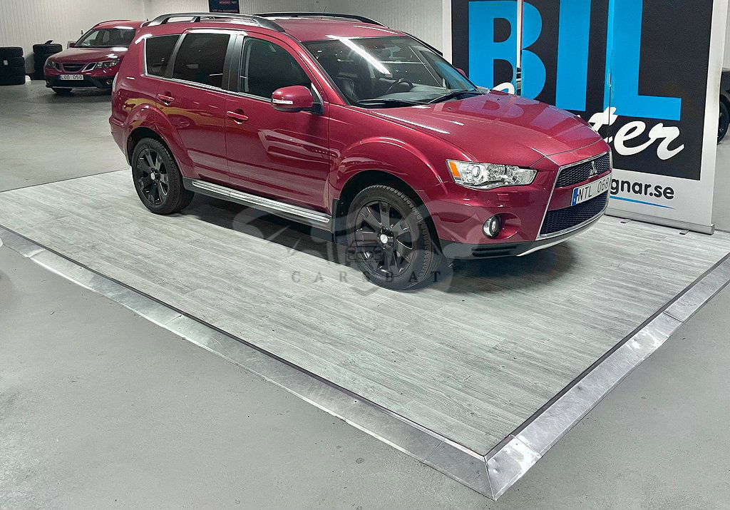 Mitsubishi Outlander 2011