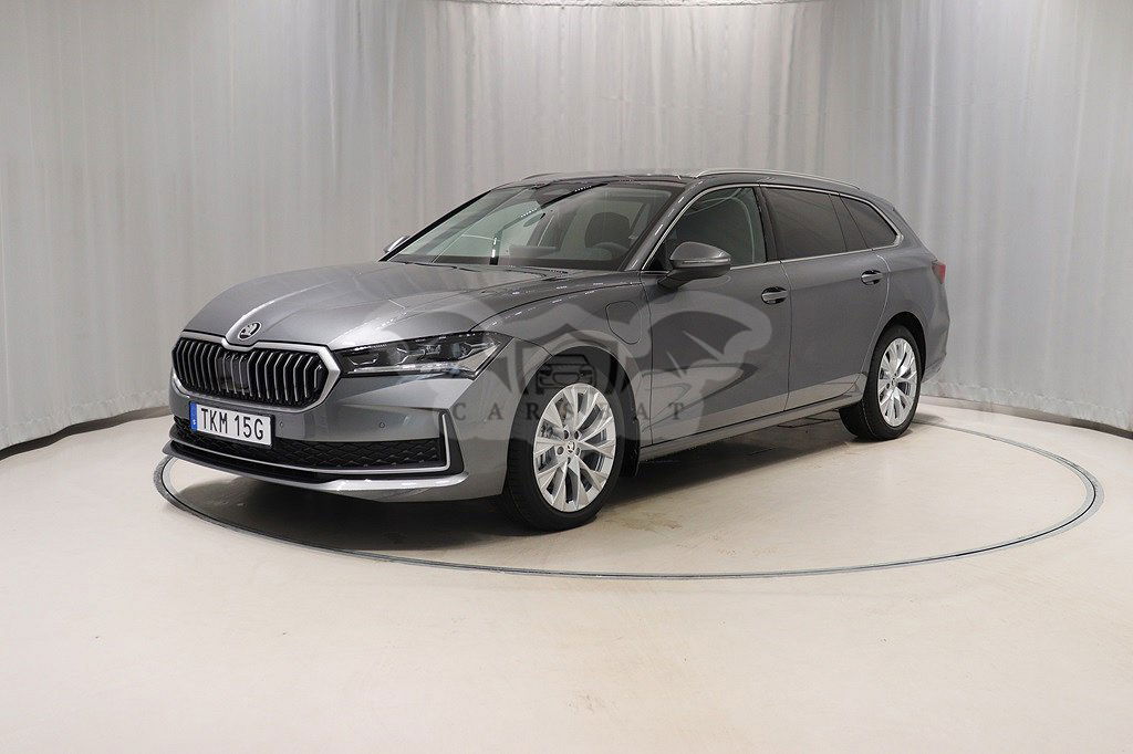 Skoda Superb 2024