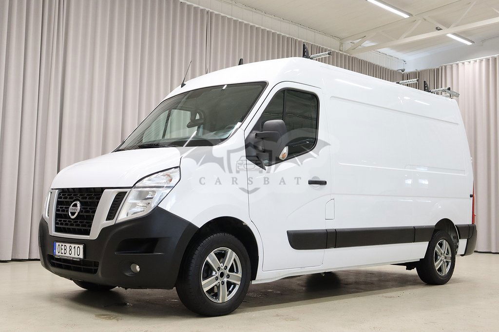 Nissan NV400 2018