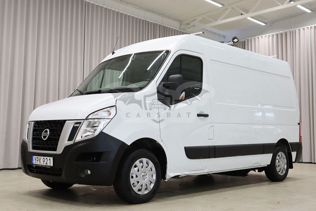 Nissan NV400 2016