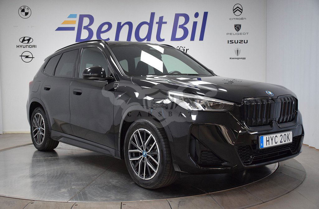 BMW iX1 2023