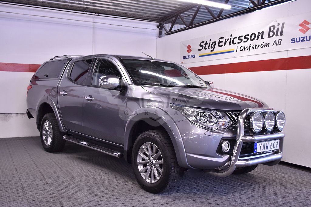 Mitsubishi L200 2015