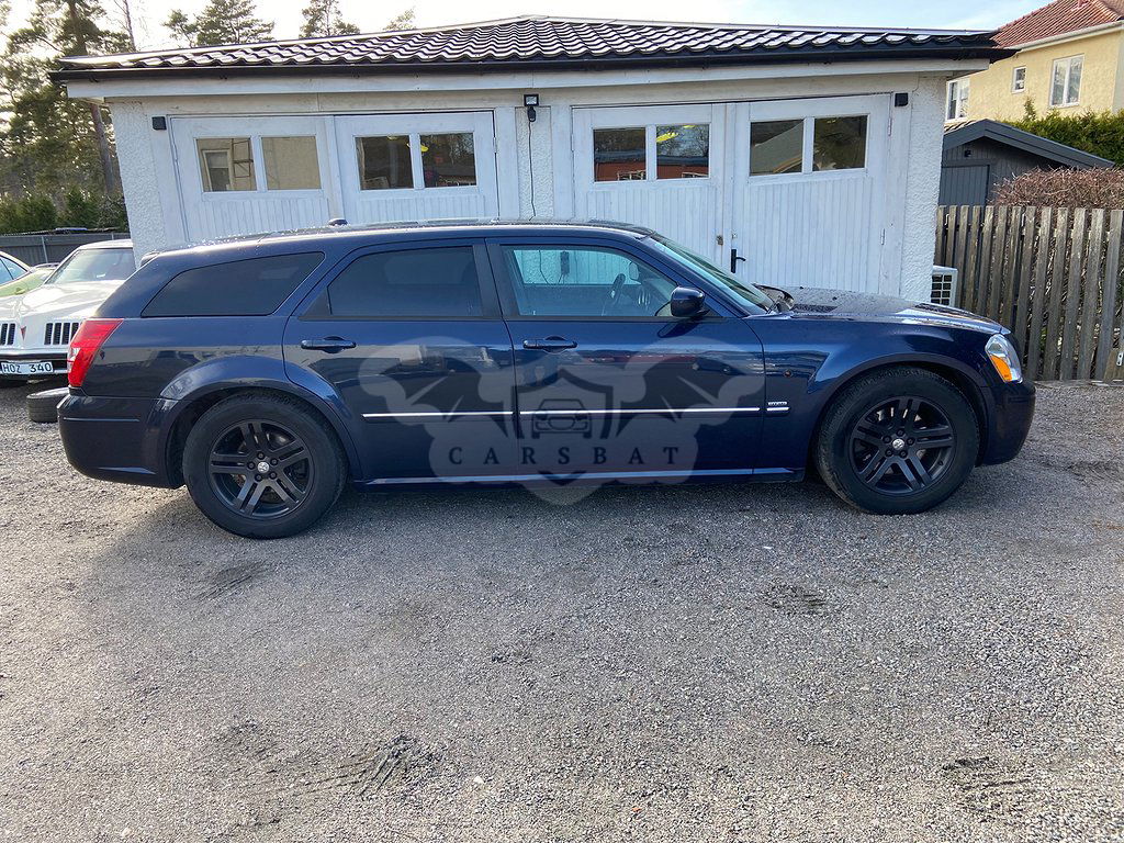 Dodge Magnum 2005
