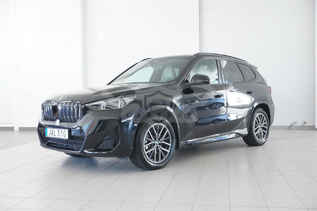 BMW iX1 2023