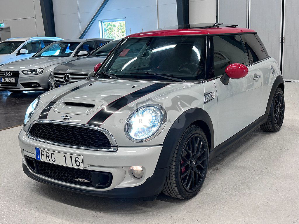 Mini John Cooper Works 2011