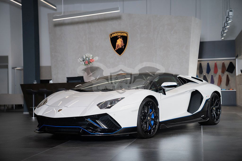 Lamborghini Aventador 2022