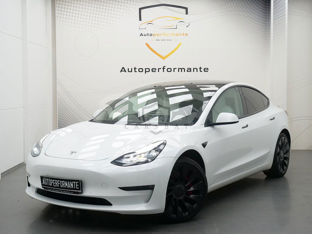 Tesla Model 3 2022