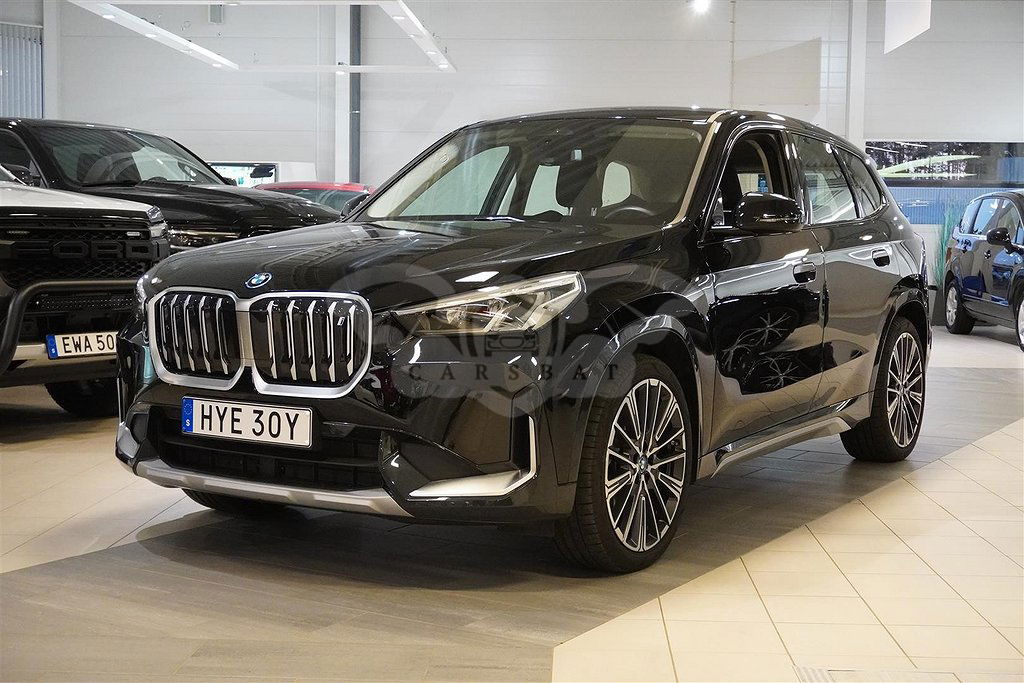 BMW iX1 2023