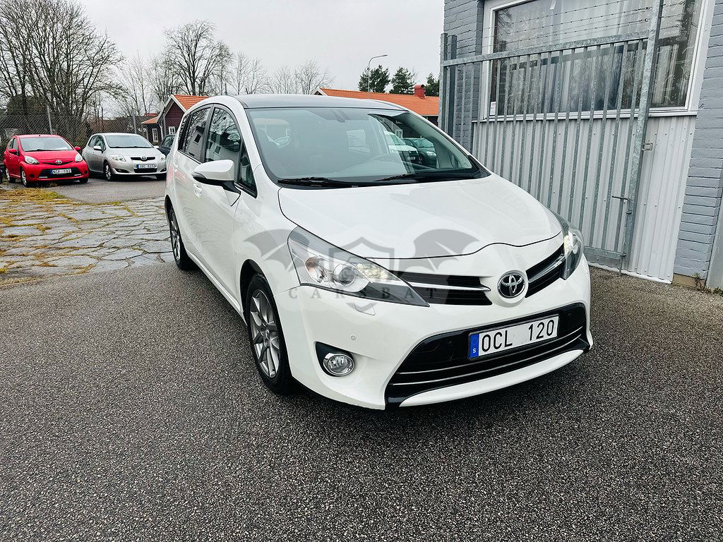 Toyota Verso 2012