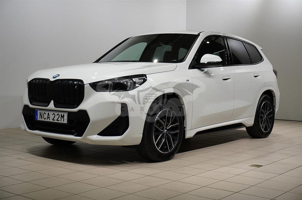 BMW iX1 2023