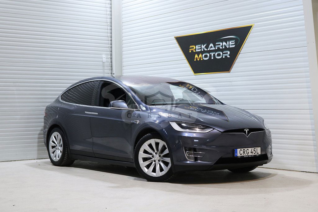 Tesla Model X 2020