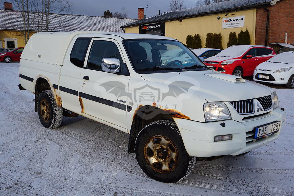 Mitsubishi L200 2005