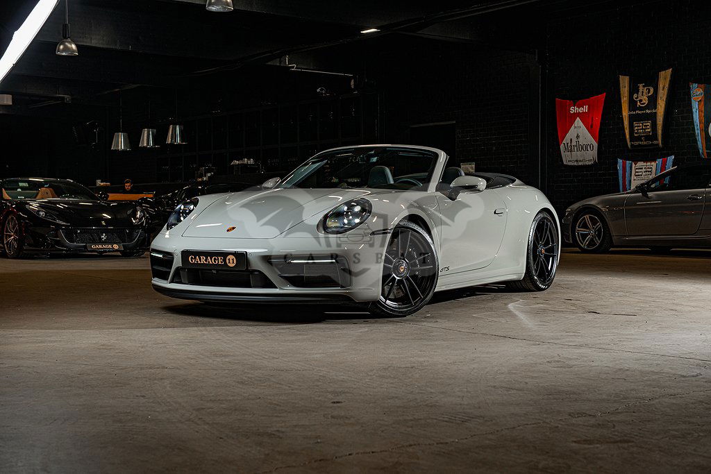 Porsche 992 2024