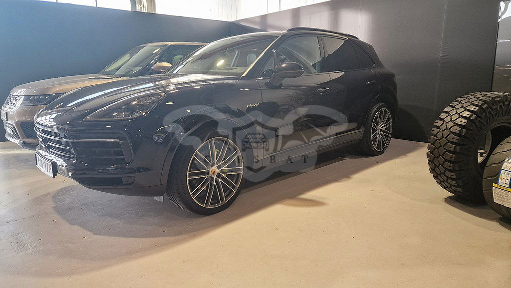Porsche Cayenne 2020