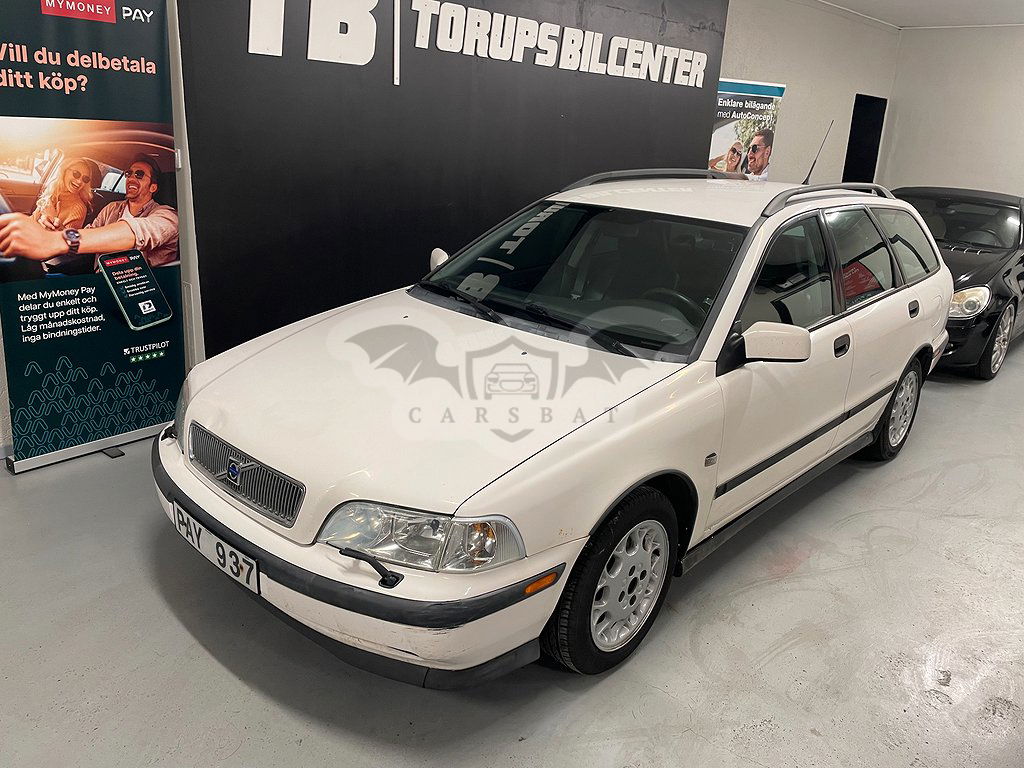 Volvo V40 1999