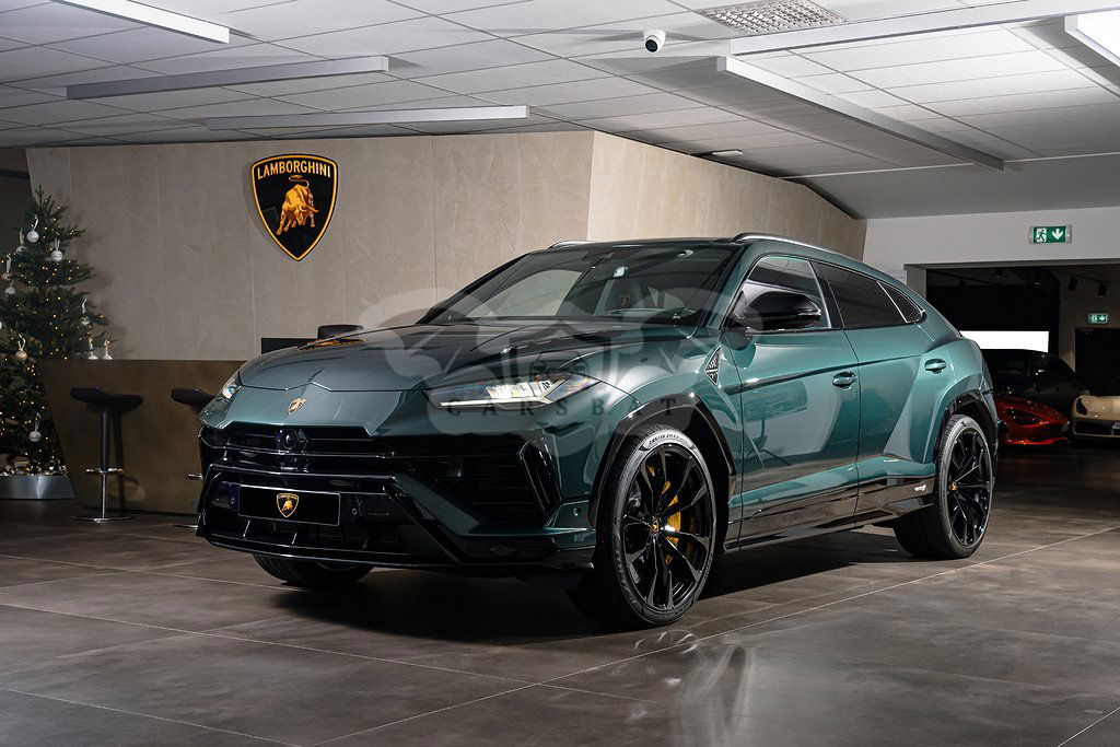 Lamborghini Urus 2024