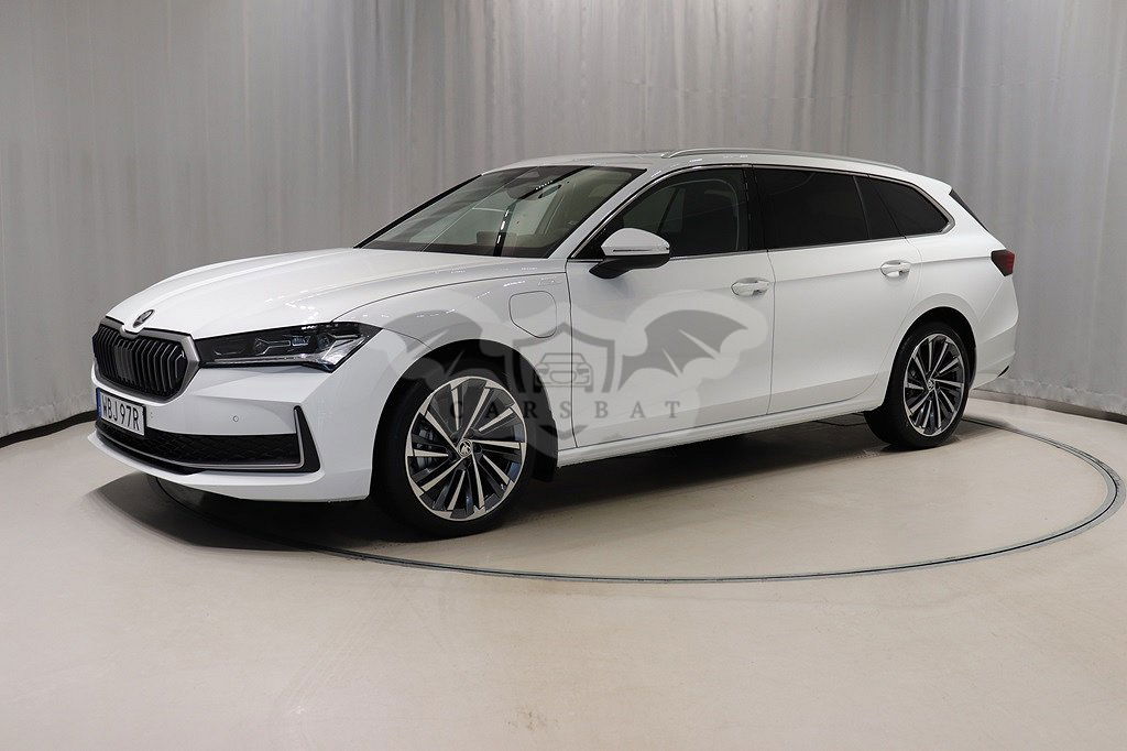 Skoda Superb 2024