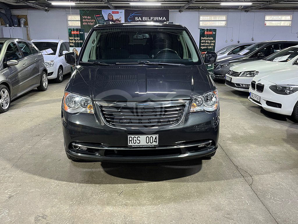 Chrysler Town & Country 2011