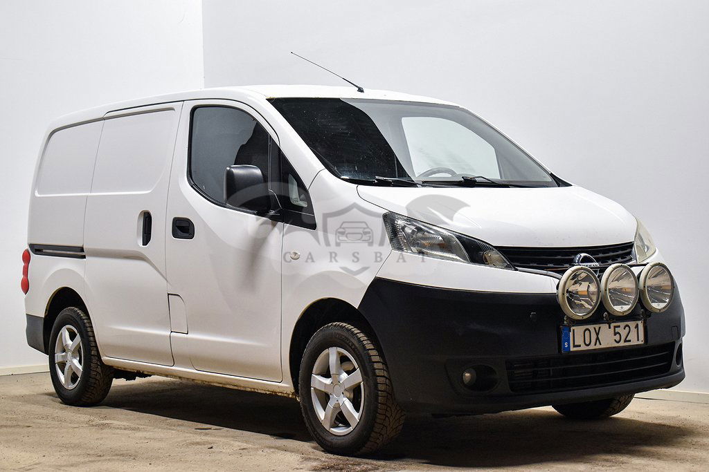 Nissan NV200 2011